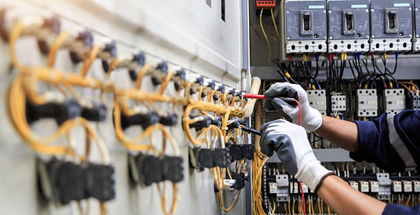 Professional Electrician technician working in Moosic, PA